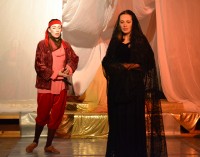 Concurs: Castiga invitatii la a XII-a noapte, de William Shakespeare