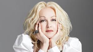 Cyndi Lauper va concerta la Sala Palatului