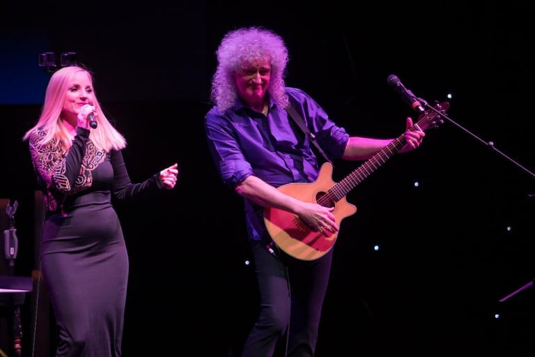 Brian May si Kerry Ellis – concert emotionant la Sala Palatului