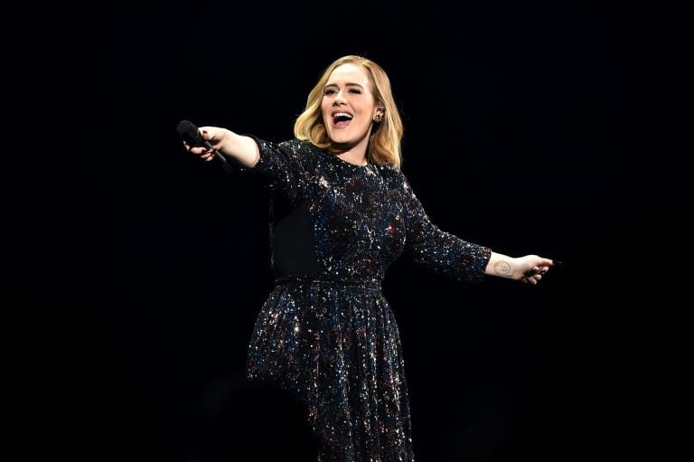 Adele a făcut senzație cu noul ei single