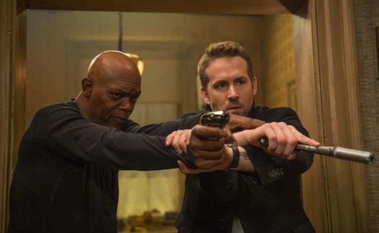 Ryan Reynolds şi Samuel L. Jackson sunt rivali şi parteneri în comedia “Hitman’s Bodyguard: Care pe care”