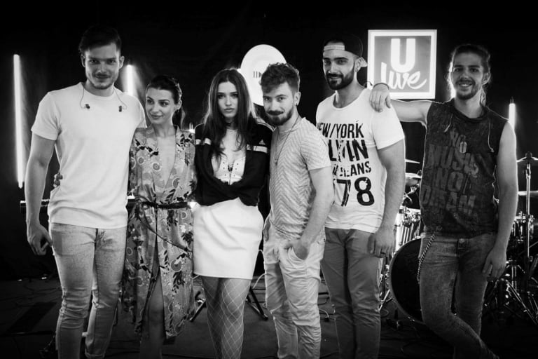 #ULiveSession: Ioana Ignat lanseaza o versiune live a piesei “Doar pe a ta”