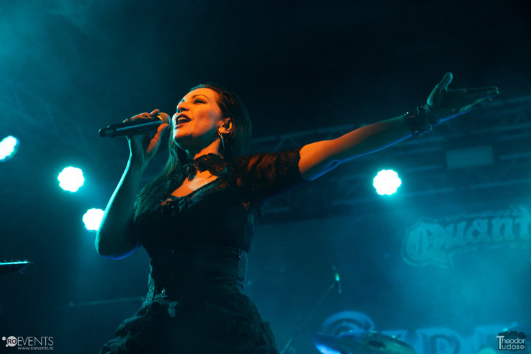 Sirenia in Quantic