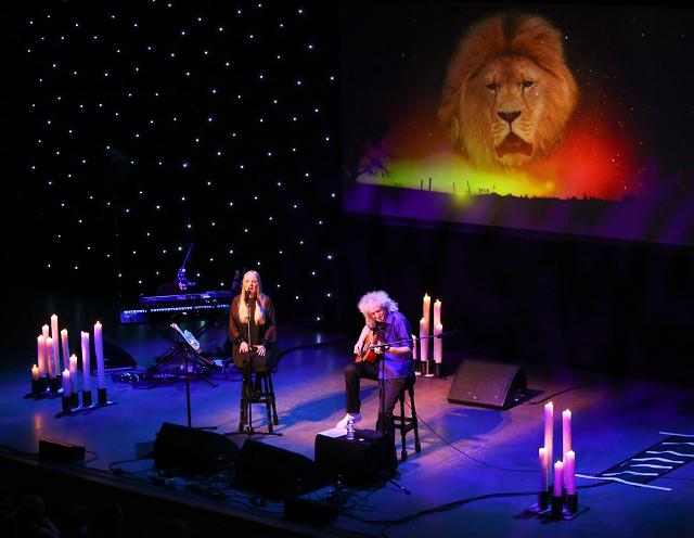 Brian May & Kerry Ellis live_credit JamieCooper